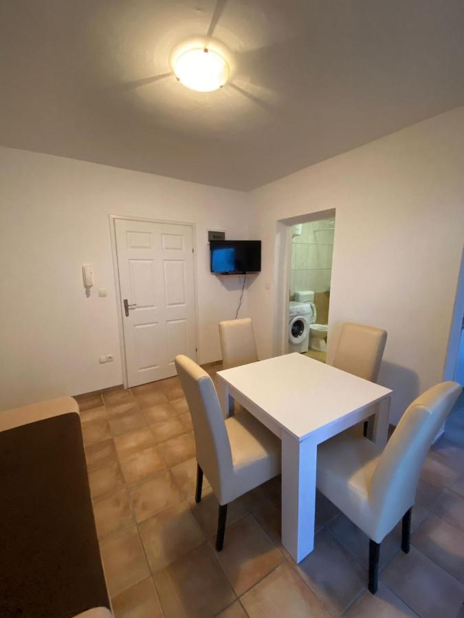 Apartments Dalmatia Sveti Petar  Exterior photo