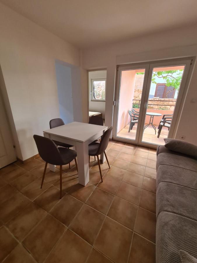 Apartments Dalmatia Sveti Petar  Room photo